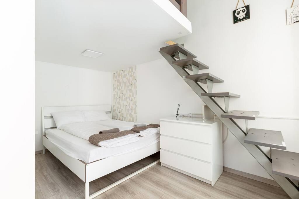 K5 Kis Apartment Budapest Extérieur photo