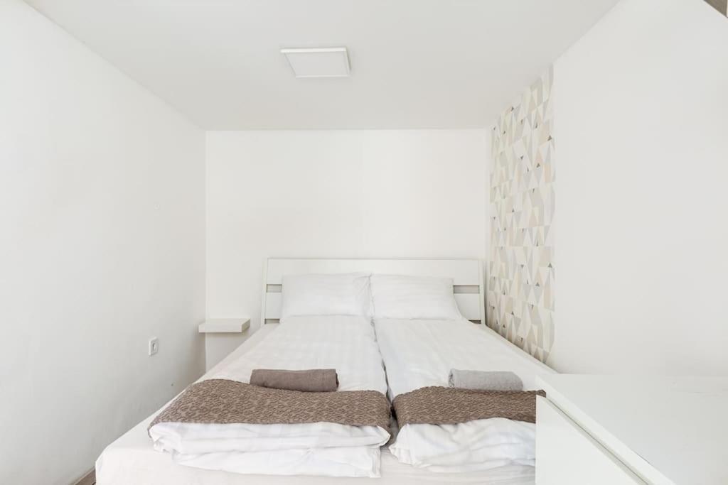 K5 Kis Apartment Budapest Extérieur photo