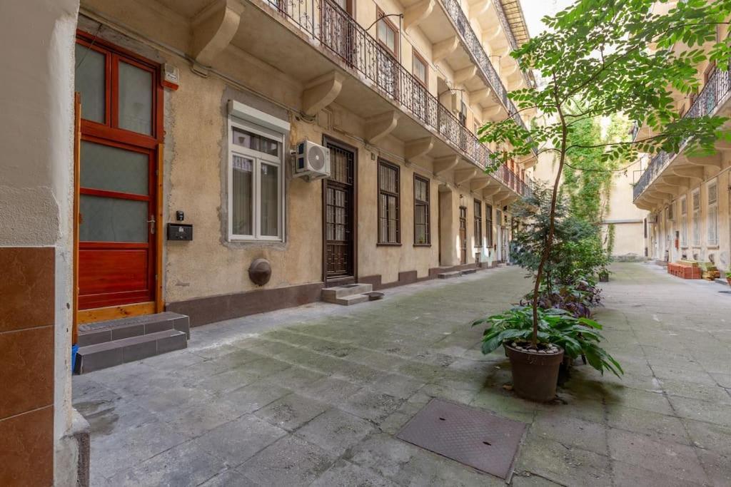 K5 Kis Apartment Budapest Extérieur photo